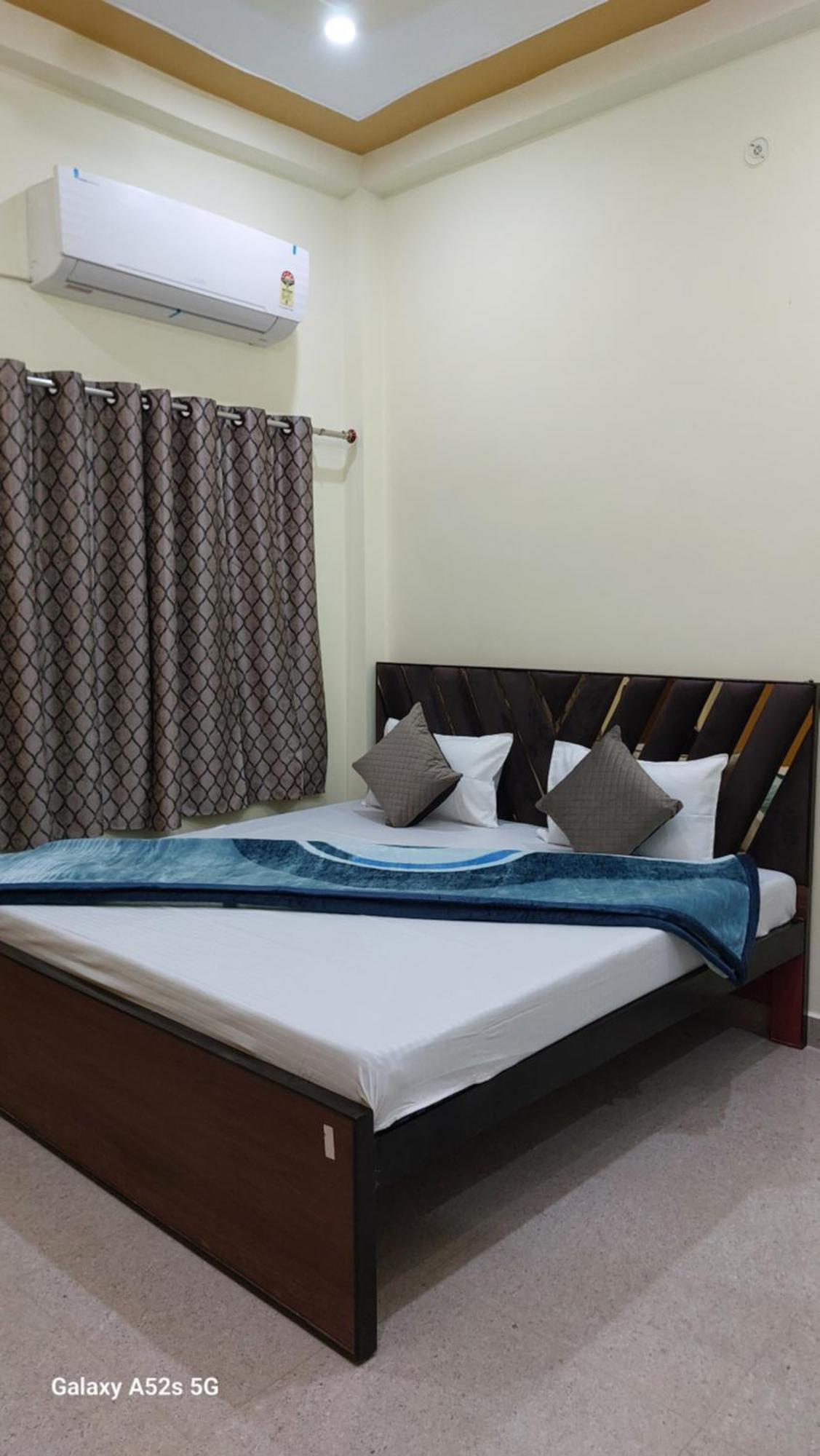 Narayani Paying Guest House バラナシ エクステリア 写真