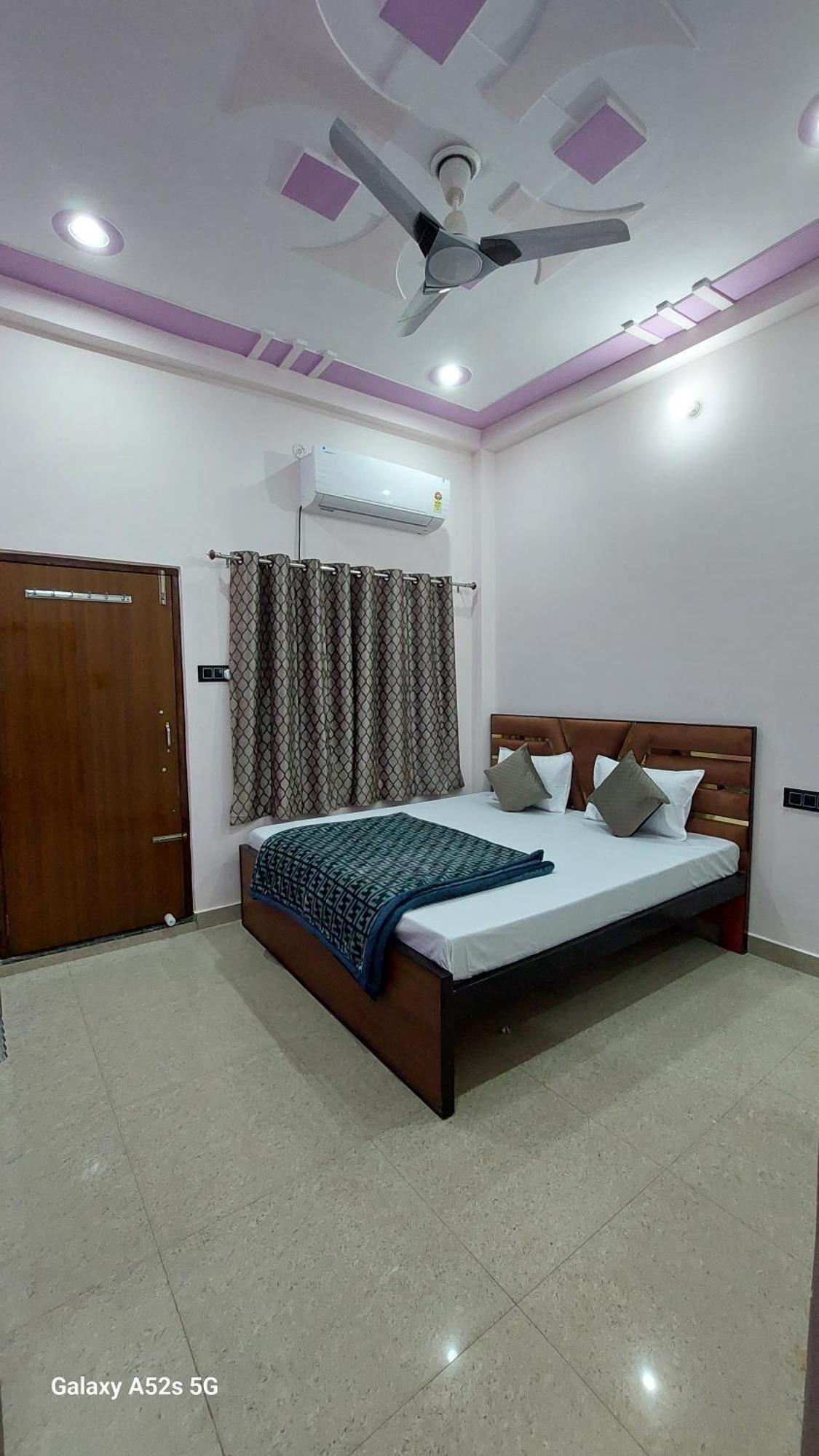 Narayani Paying Guest House バラナシ エクステリア 写真