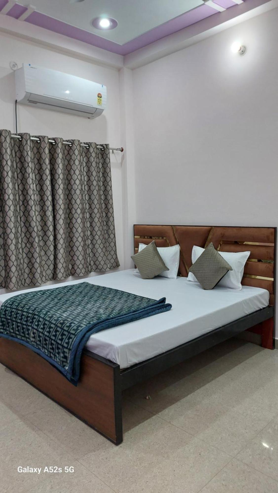 Narayani Paying Guest House バラナシ エクステリア 写真