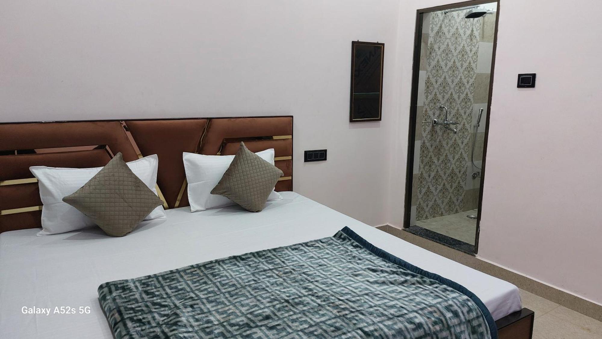 Narayani Paying Guest House バラナシ エクステリア 写真